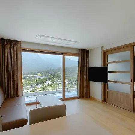 Delpino Hotel Sokcho Room photo