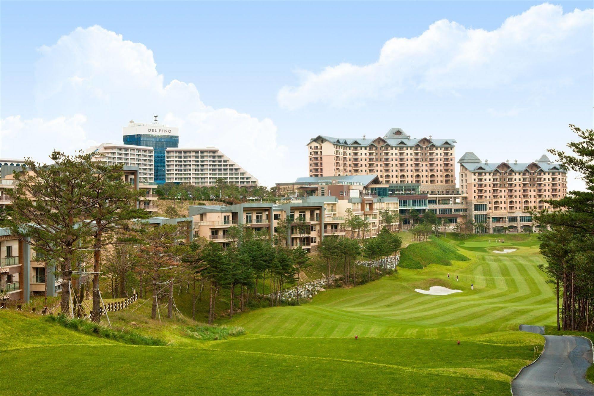 Delpino Resort Sokcho